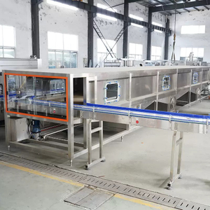 อุโมงค์อุ่นเครื่องดื่มอัดลมอัตโนมัติสำหรับการบรรจุขวดและสายการบรรจุของเหลว 