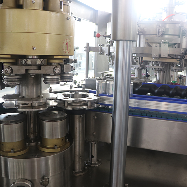 Pl&aring;tflaska 3 i 1 &ouml;lfyllningsmaskin